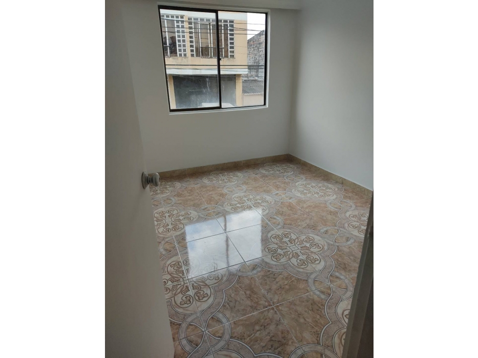 SE VENDE CASA DUPLEX EN CONJUNTO CERRADO EN LA PRADERA DOSQUEBRADAS — foto 4
