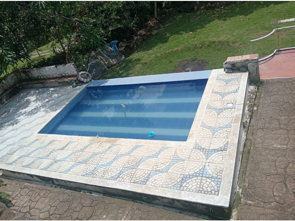Se vende cabaña ubicada estratégicamente entre Belalcázar y Viterbo - 6