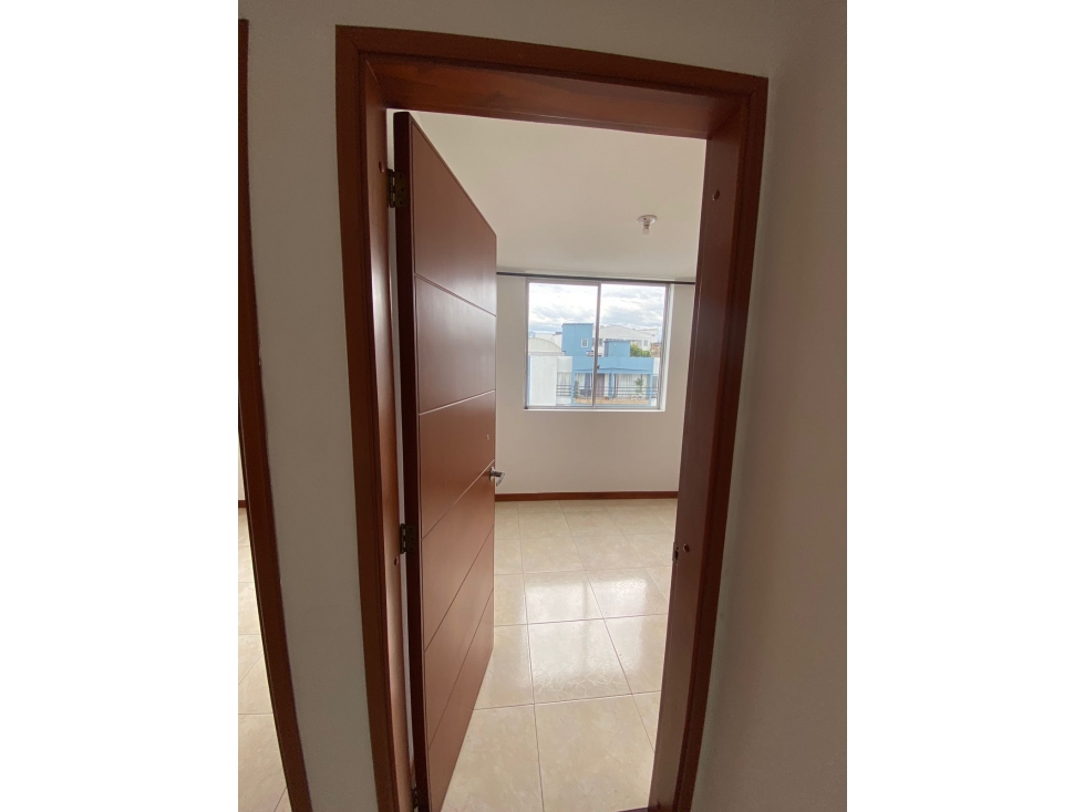 SE VENDE ESPECTACULAR APARTAMENTO CERCA A LA 30 DE AGOSTO — foto 6