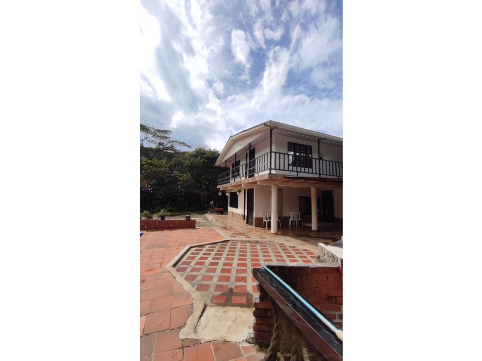 SE VENDE CASA CAMPESTRE VIA LA FLORIDA — foto 4