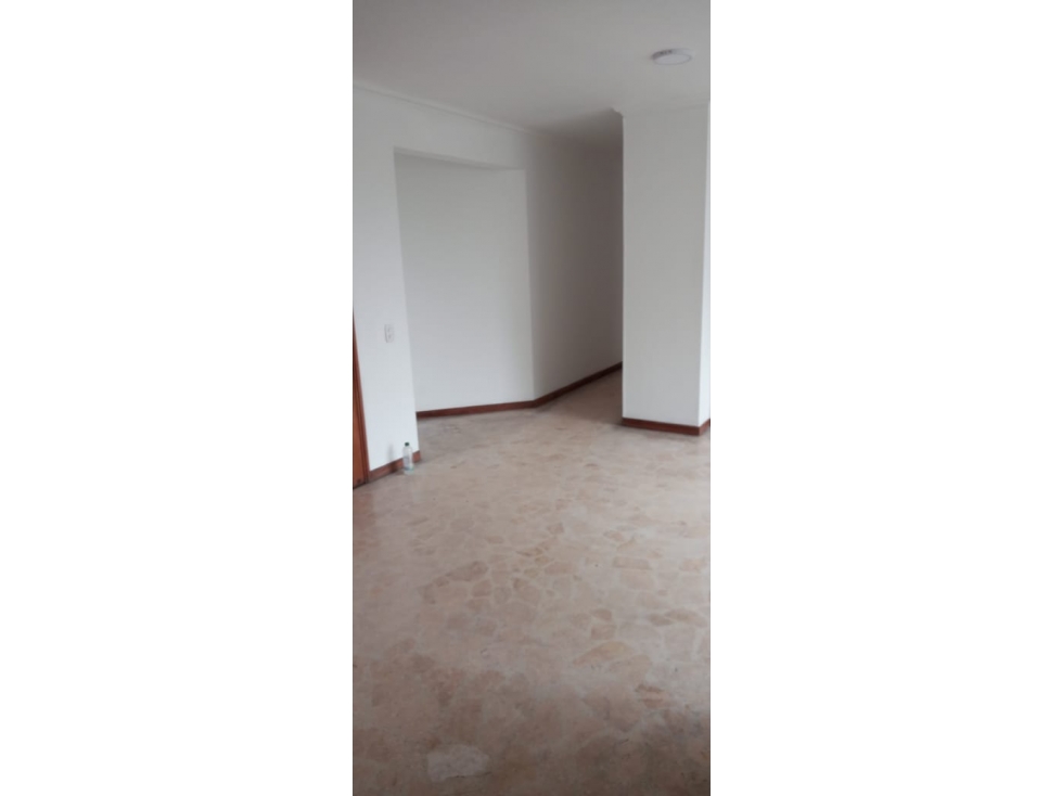 se vende apartamento en el centro CON PARQUEADERO — foto 3
