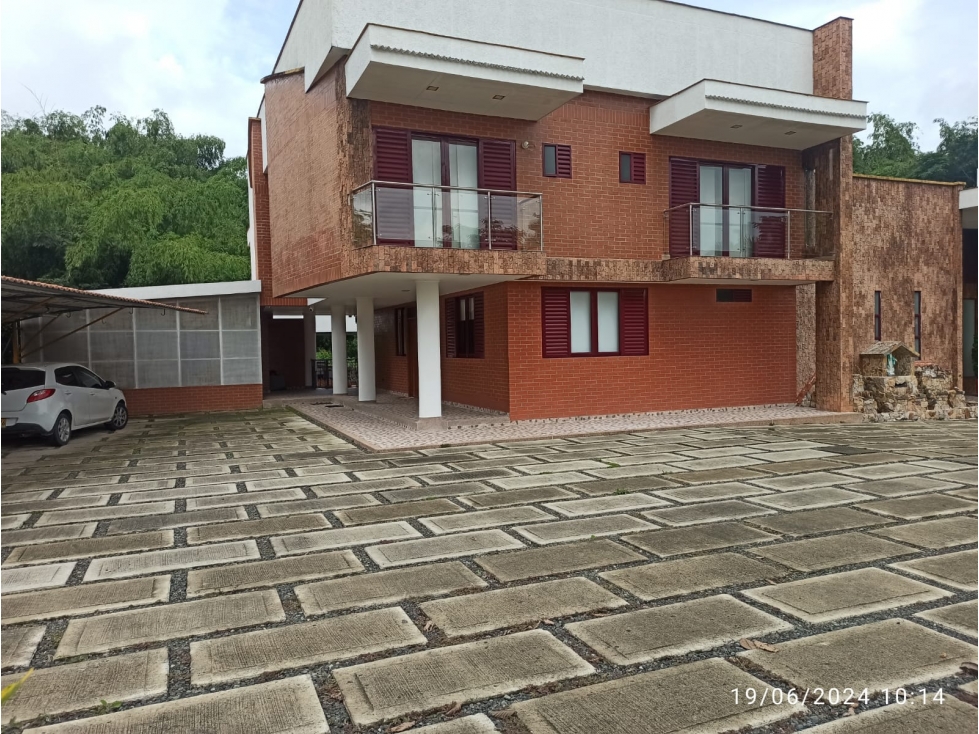 Venta de hermosa casa Campestre en Cerritos