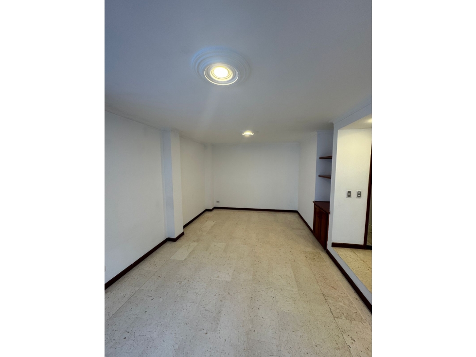 SE VENDE CASA ESQUINERA EN CONJUNTO CERRADO EN LOS ALAMOS — foto 3