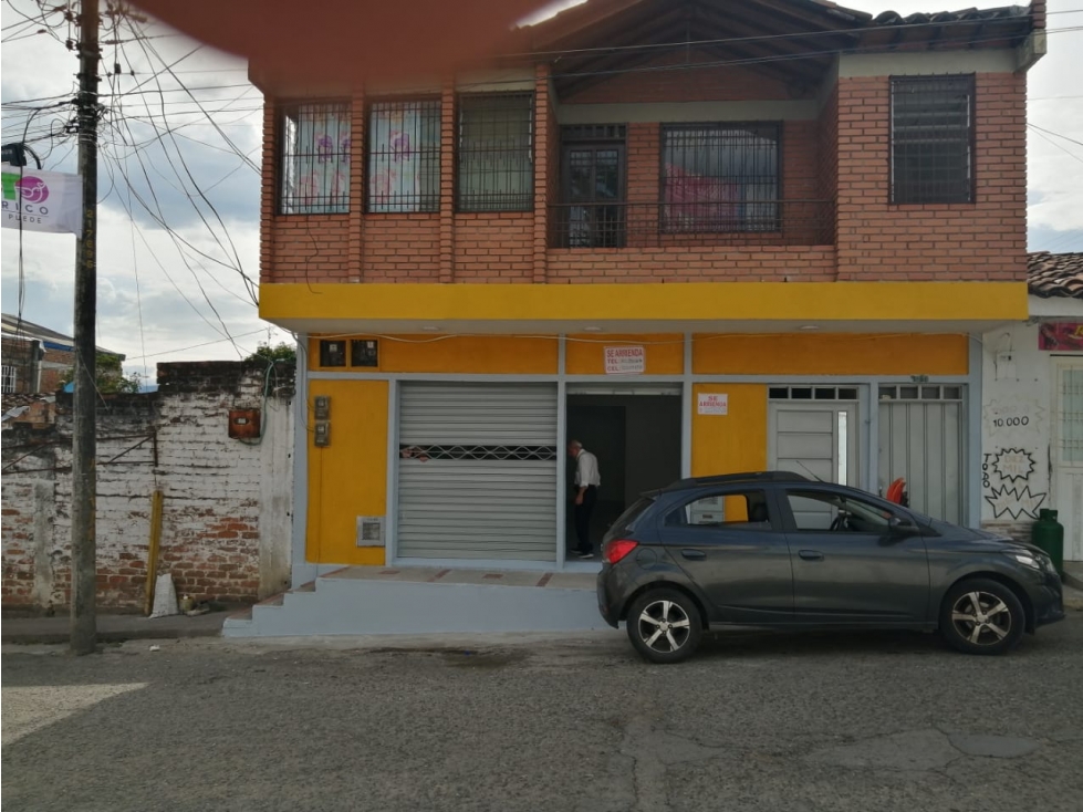 SE VENDE CASA LOCAL COMERCIAL Y VIVIENDAS INDEPENDIENTE EN LA VICTORIA — foto 3