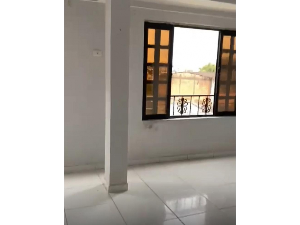 SE VENDE APARTAMENTO EN SANTA ROSA DE CABAL A 10 MIN DE LA PLAZA — foto 2