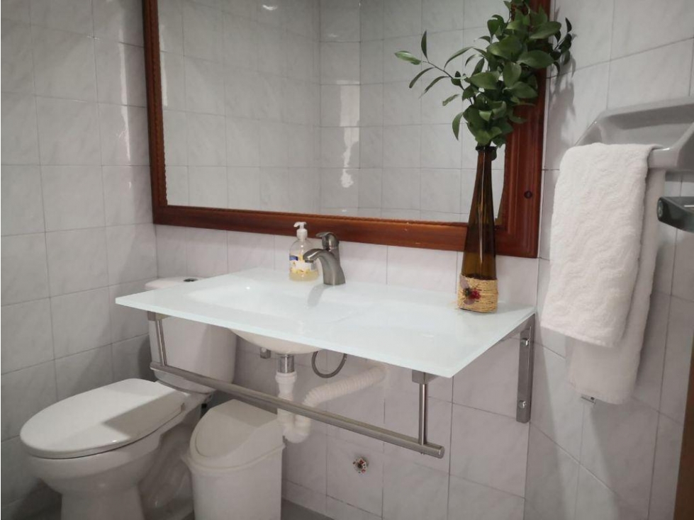 SE VENDE APARTAMENTO DUPLEX EN LOS ALPES — foto 4