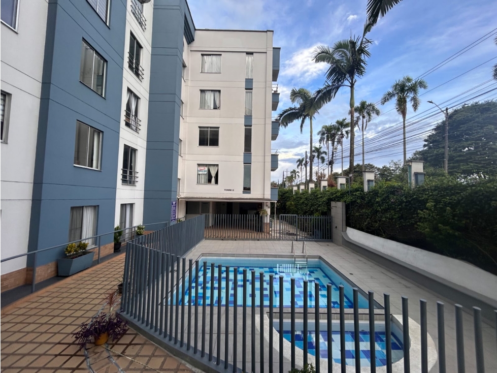 SE VENDE APARTEMENTO EN LA AVENIDA SUR PISO 3 CON PARQUEADERO — foto 6
