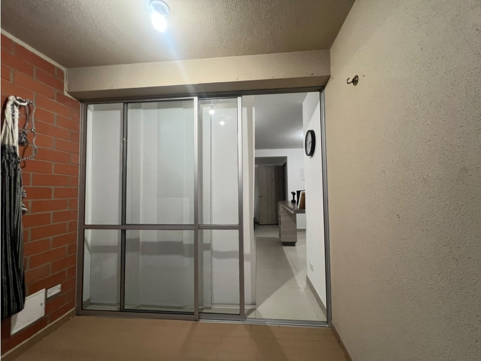 SE RENTA APARTAMENTO AMOBLADO- CERRITOS RESERVADO — foto 2