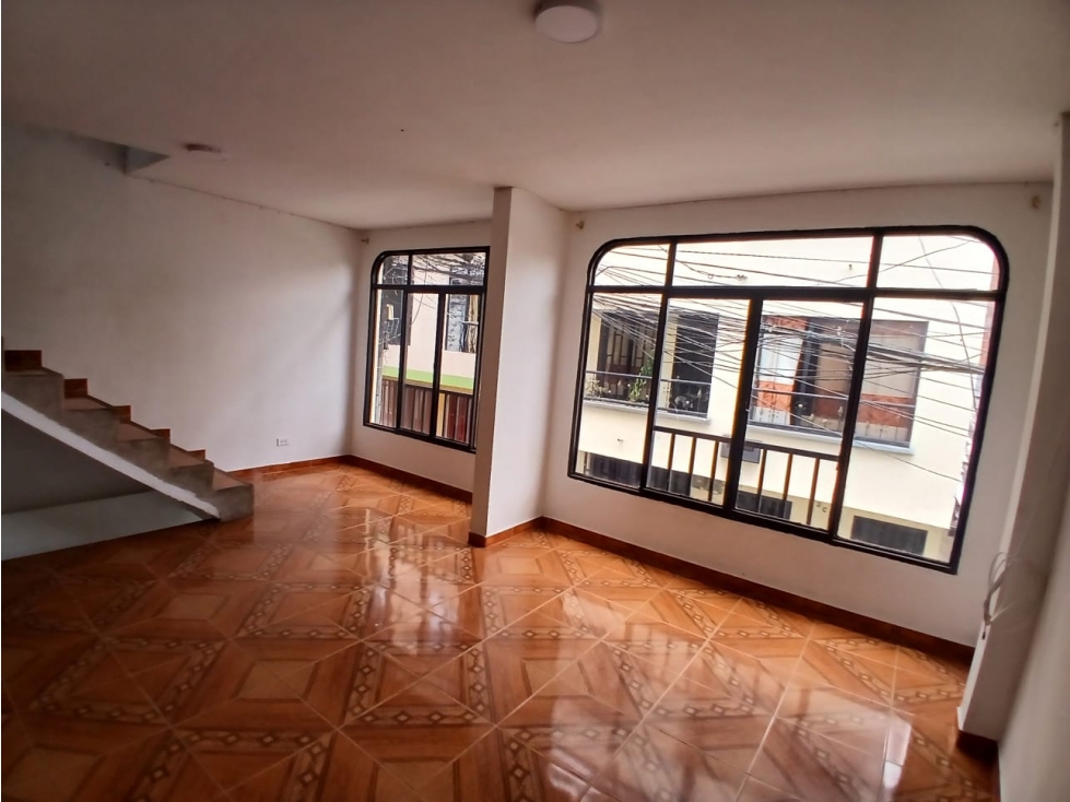 SE ARRIENDA APARTAMENTO EN NUEVA COLOMBIA — foto 2
