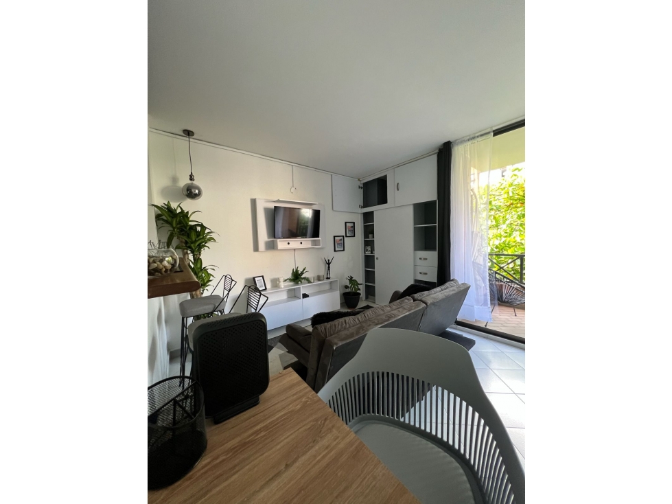 SE ARRIENDA APARTAMENTO AMOBLADO EN EL POBLADO - SECTOR MANILA — foto 2