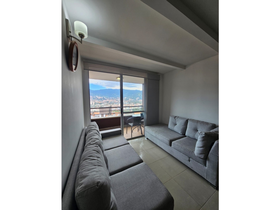 Apartamento amoblado en arriendo en Itagüí