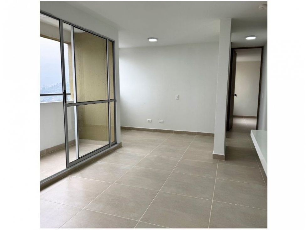 Se vende apartamento en Calasanz