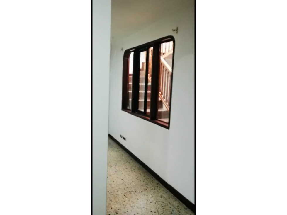 Edificio en venta en Girardot - 3