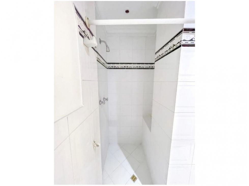SE VENDE CASA EN LA CASTELLANA — foto 5