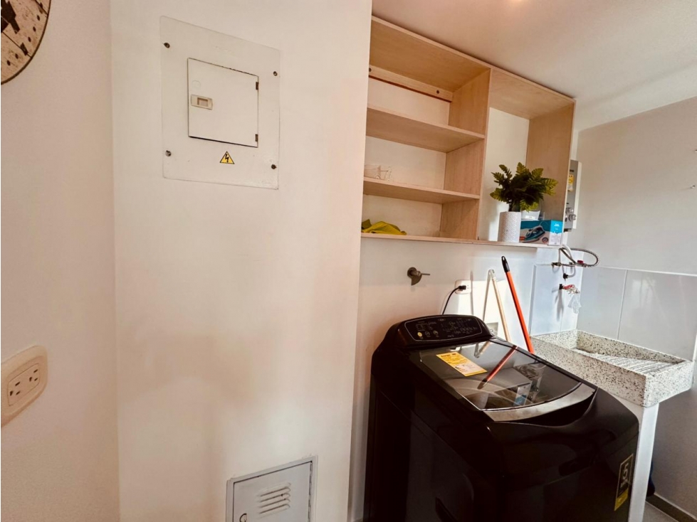 Apartamento amoblado en arriendo en Belen — foto 3