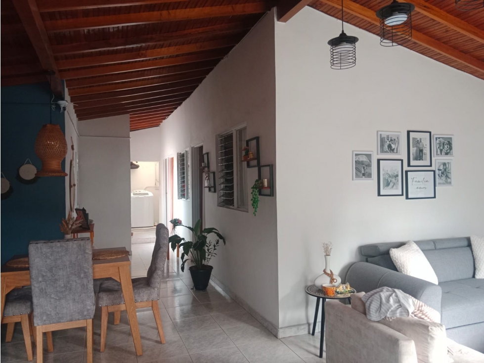 Apartamento en venta en Bello Niquia — foto 2