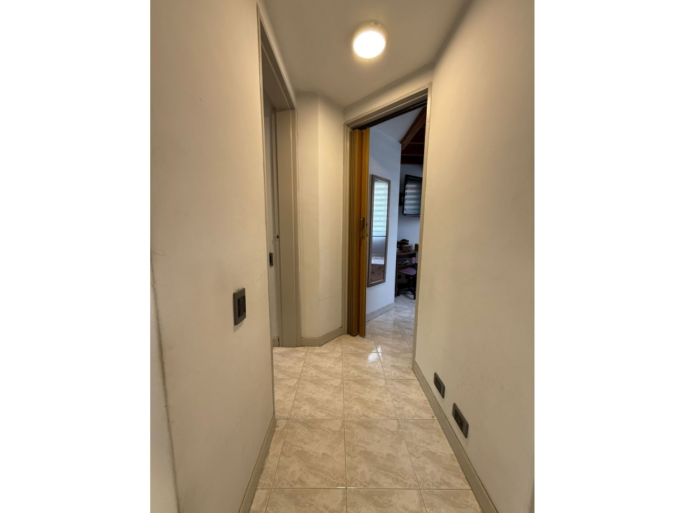 Apartamento amoblado en arriendo en Laureles Avenida 33 — foto 3