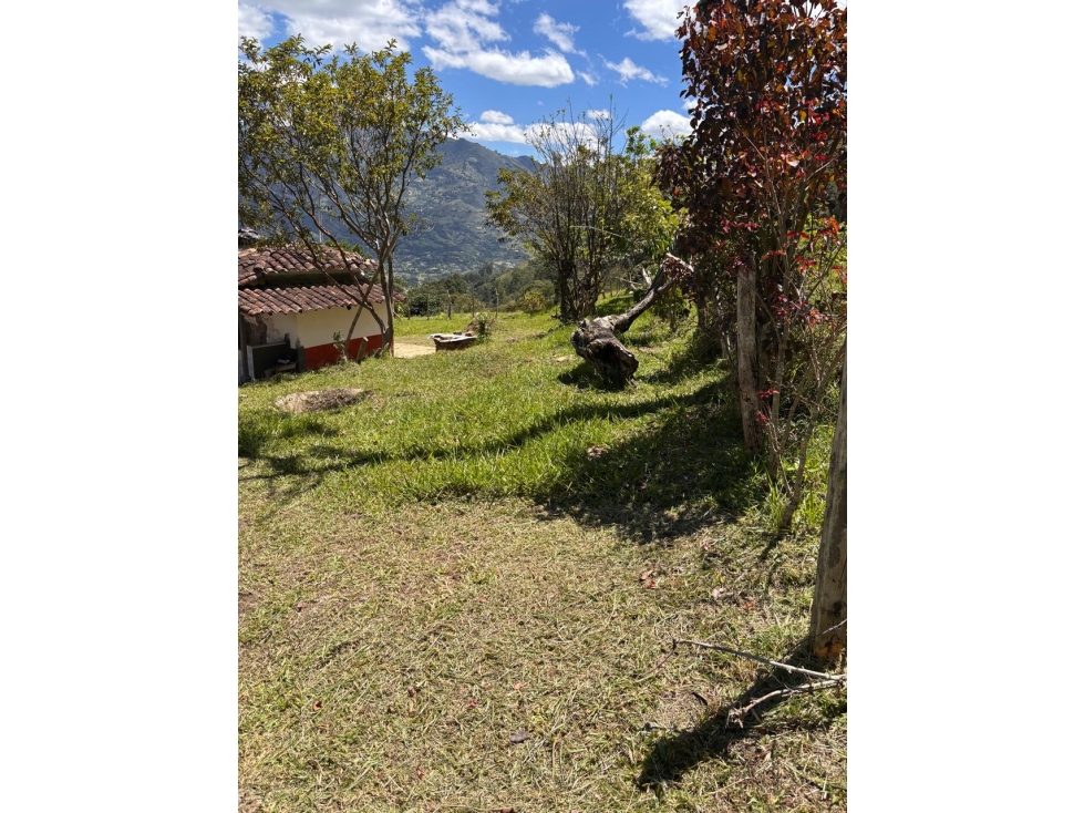 Lote en venta en Copacabana - 1