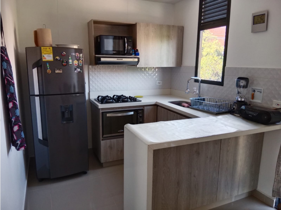 SE VENDE APARTAMENTO EN BELLO — foto 2