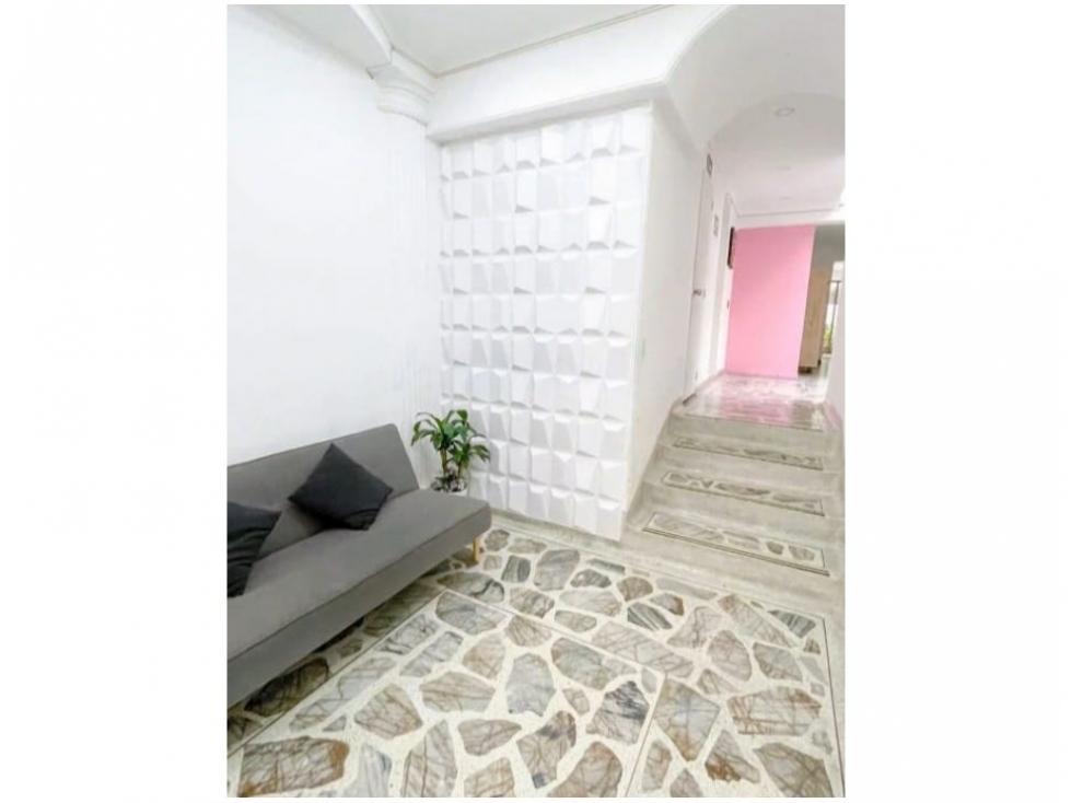 SE VENDE CASA EN LA CASTELLANA — foto 3