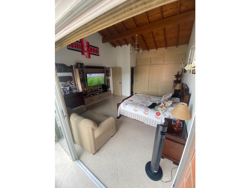 Venta o Permuta de PENTHOUSE DUPLEX en LOS COLORES — foto 4