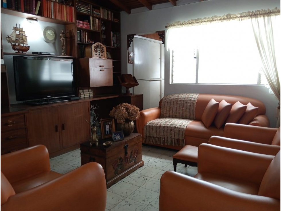 Casa unifamiliar en Simón Bolívar