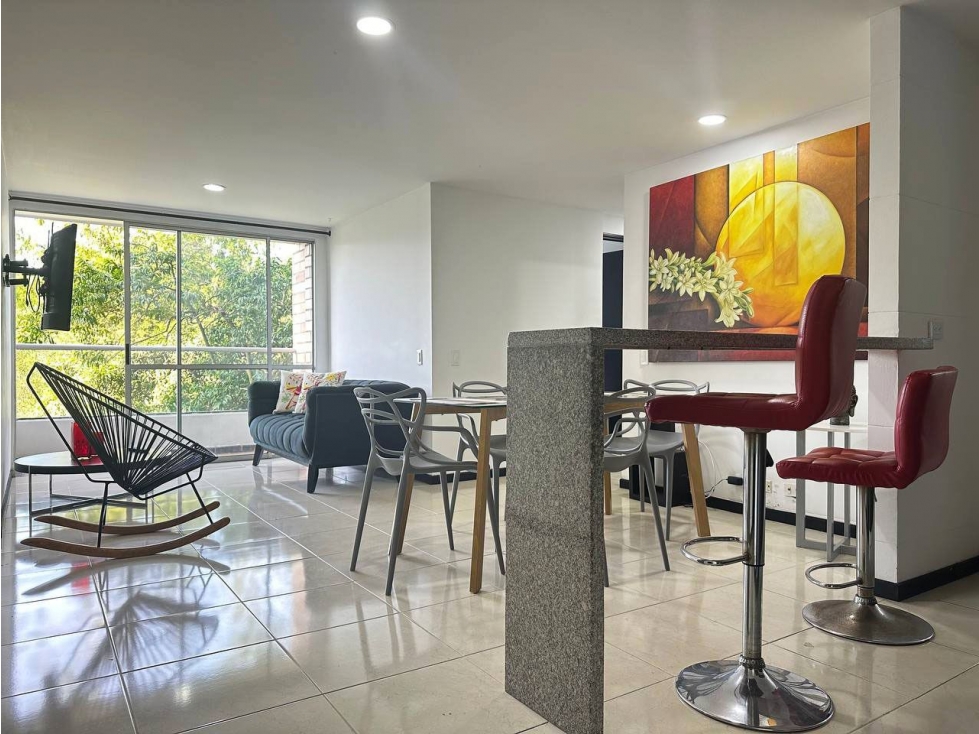 Apartamento amoblado en arriendo en Envigado Las Flores — foto 2