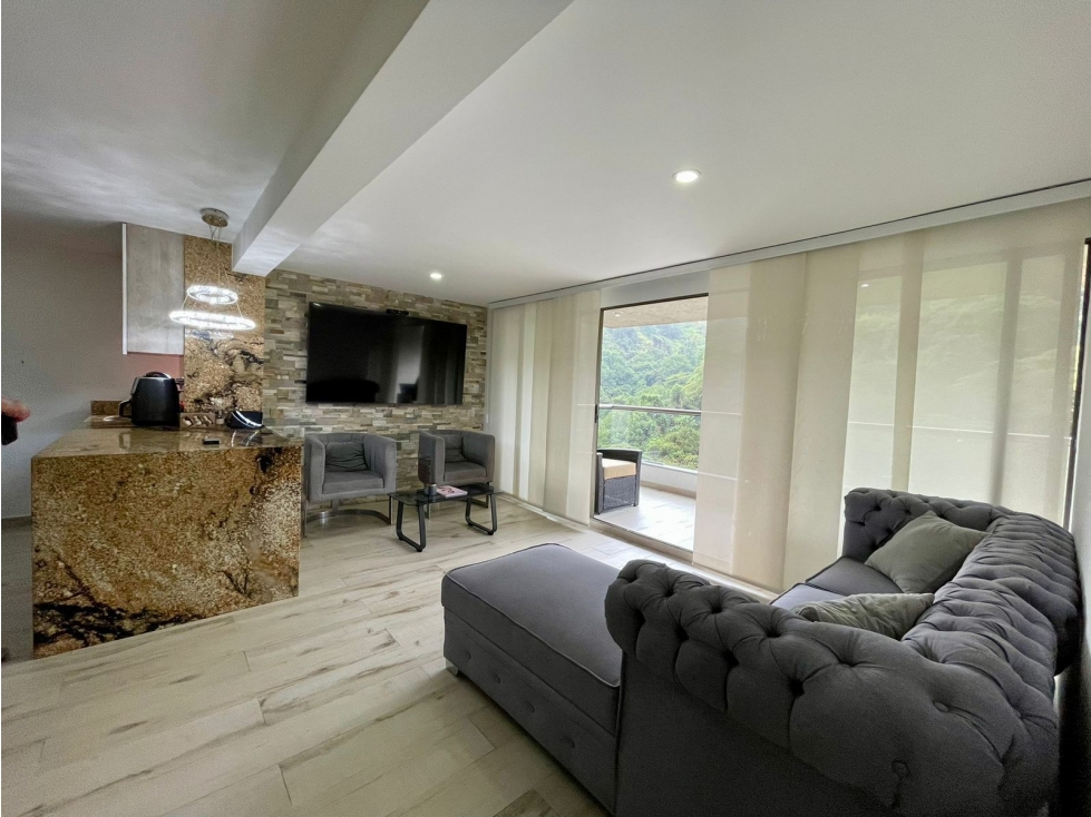 SE ARRIENDA APARTAMENTO AMOBLADO EN EL POBLADO - SECTOR MANILA