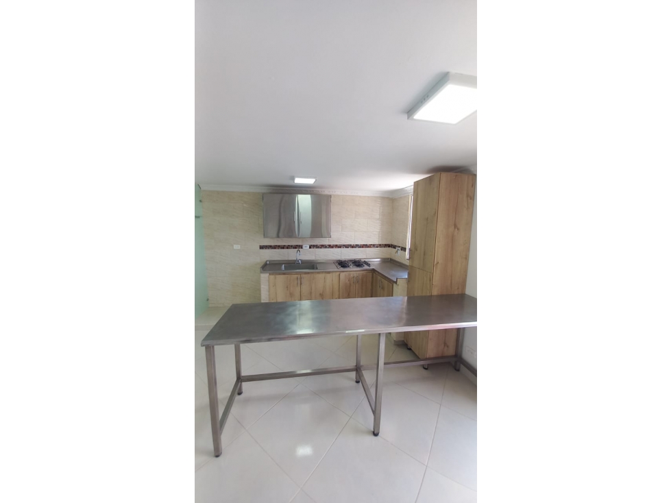 SE ARRIENDA APARTAMENTO EN BELLO