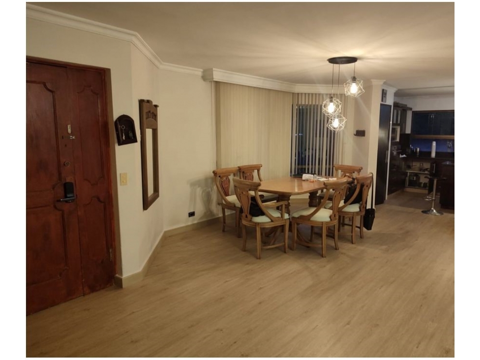 SE VENDE APARTAMENTO EN EL POBLADO — foto 4