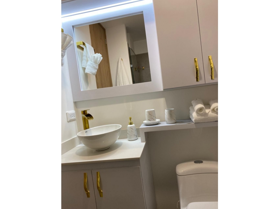 Apartamento amoblado en arriendo en San Antonio de Prado — foto 5