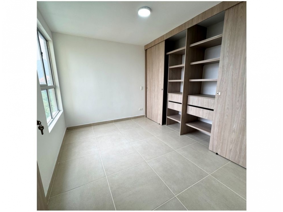 Se vende apartamento en Calasanz — foto 4