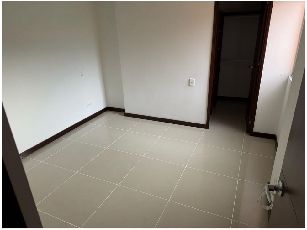 Apartamento en venta en Calasanz — foto 4