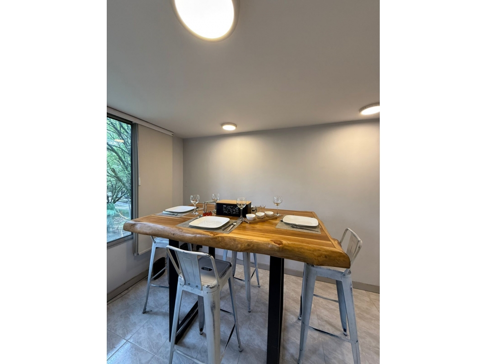 Apartamento amoblado en arriendo en Laureles Avenida 33 — foto 4
