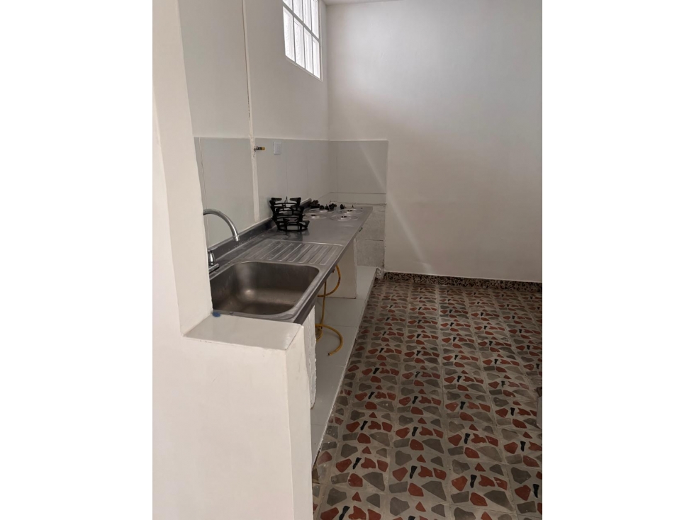 Casa y local en venta en Envigado