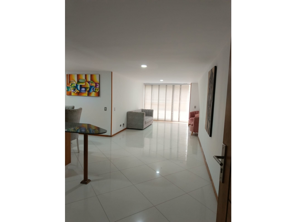 Apartamento amoblado en arriendo en Sabaneta