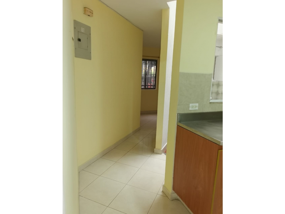 SE VENDE CASA PRIMER PISO EN EL BARRIO SIMÓN BOLÍVAR — foto 4