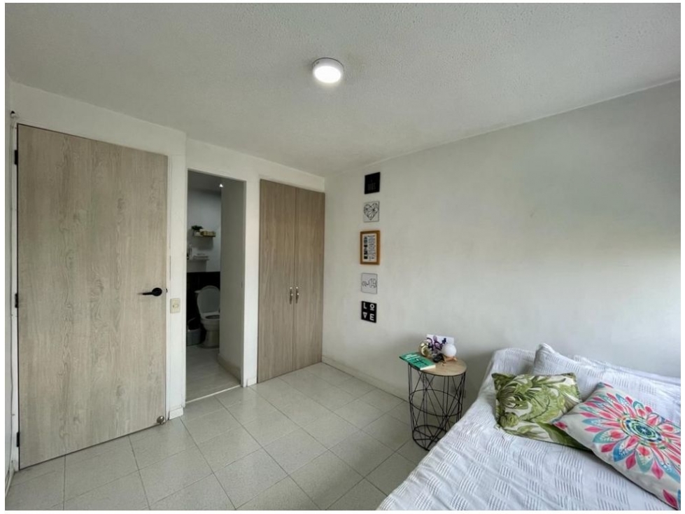 SE VENDE APARTAMENTO EN PRADO CENTRO — foto 2