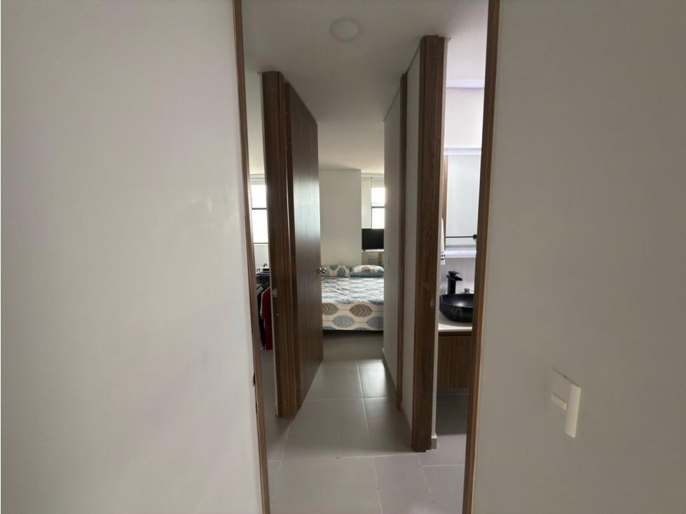 Apartamento amoblado en arriendo en Laureles Estadio — foto 4