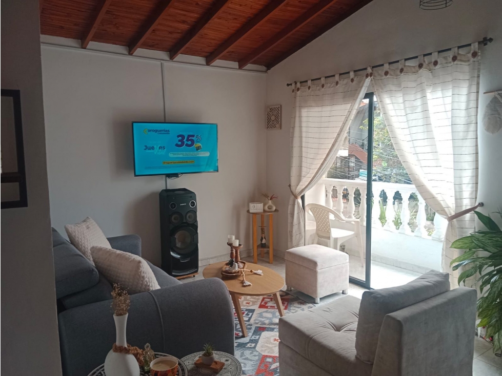 Apartamento en venta en Bello Niquia — foto 4