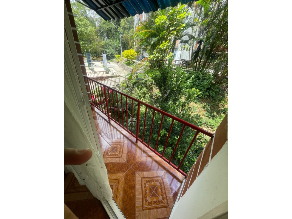 Apartamento en venta en Robledo — foto 4