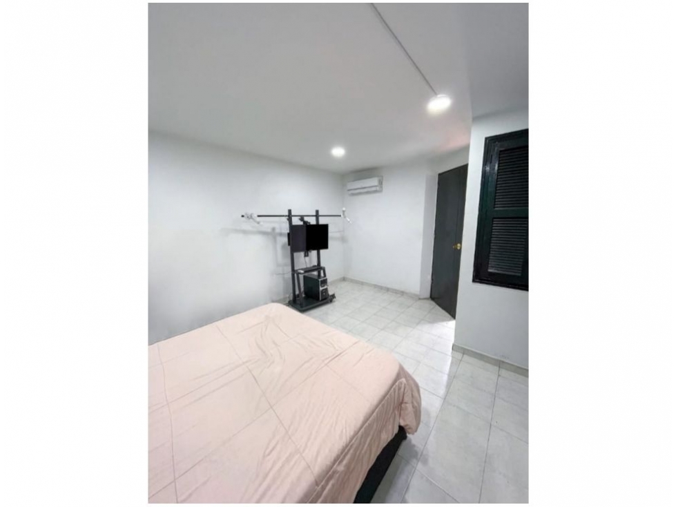 SE VENDE CASA EN LA CASTELLANA — foto 6