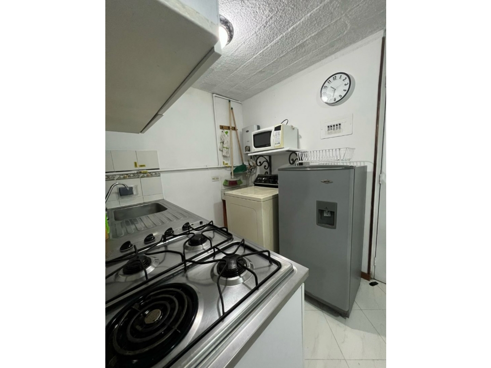 Apartamento en arriendo en Robledo Cordoba — foto 5