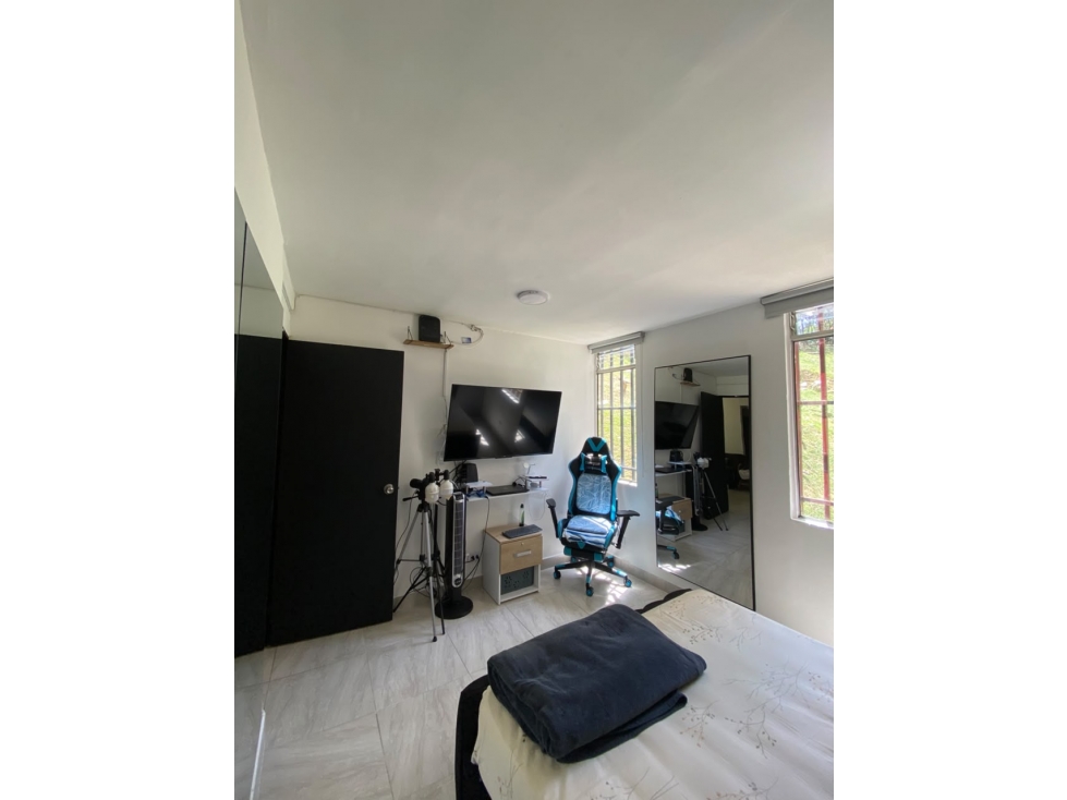 Apartamento en venta en Robledo — foto 5