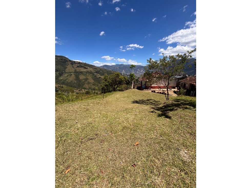 Lote en venta en Copacabana - 4