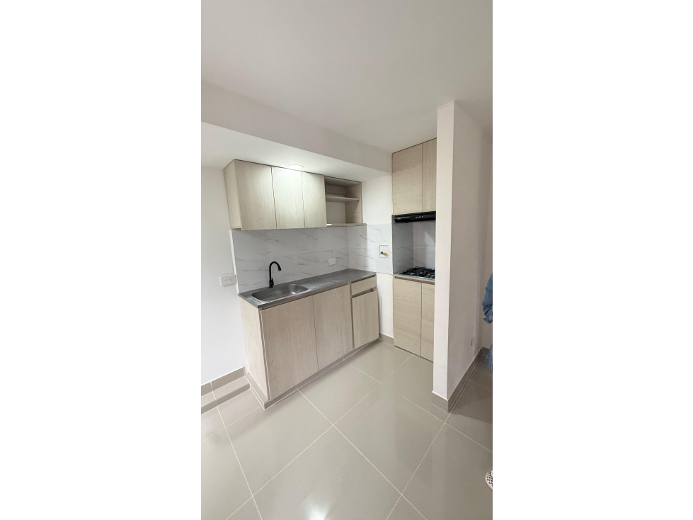 Aaprtamento en arriendo en Robledo — foto 4