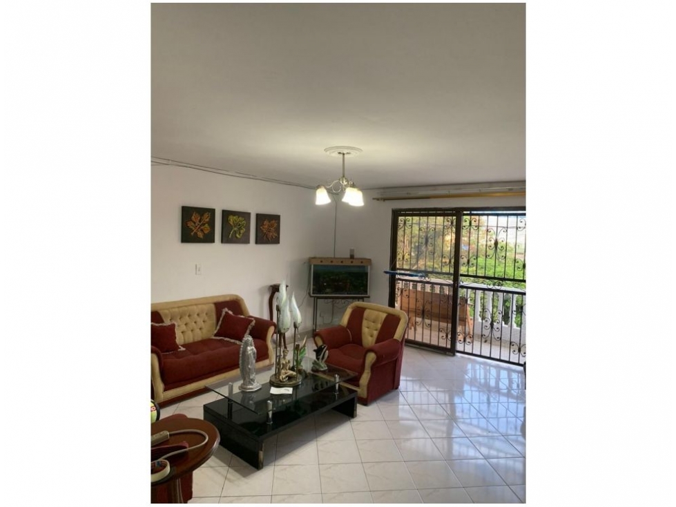 SE VENDE CASA EN BELLO VILLA DEL SOL PARTE BAJA - 1