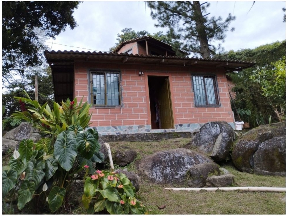 SE VENDE FINCA EN BARBOSA - 2