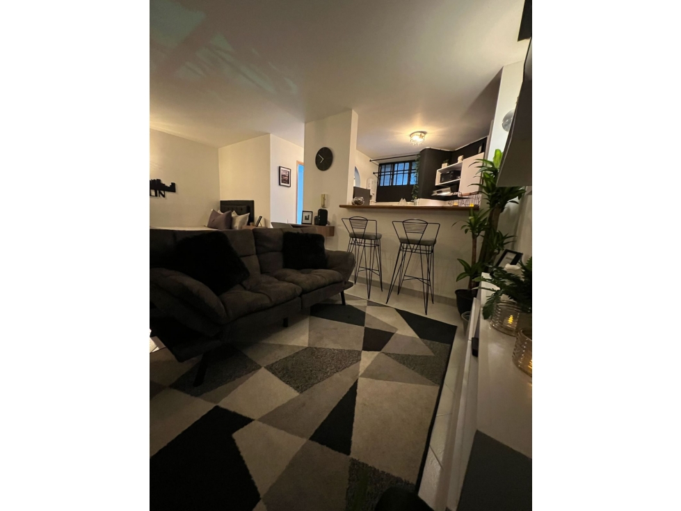 SE ARRIENDA APARTAMENTO AMOBLADO EN EL POBLADO - SECTOR MANILA — foto 2