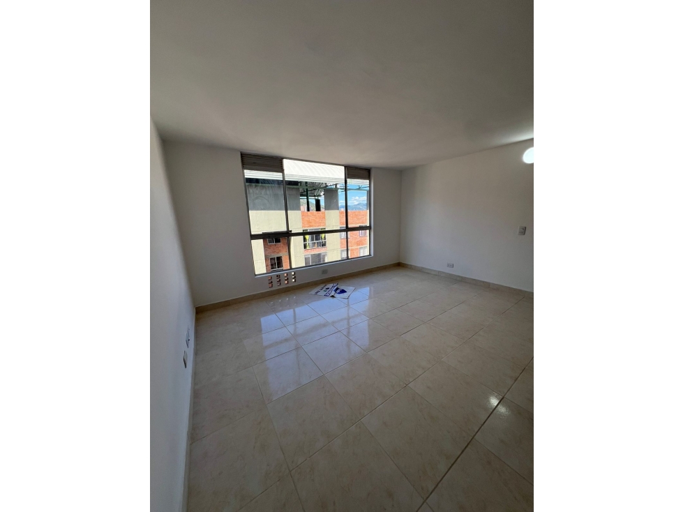 Apartamento en venta en Bello — foto 2